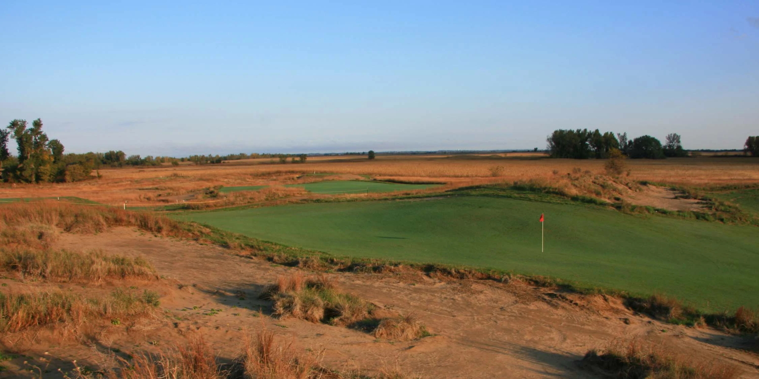 Awarii Dunes Golf Club Golf in Axtell, Nebraska